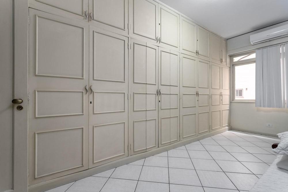 2 Minutes From Copacabana Beach A303