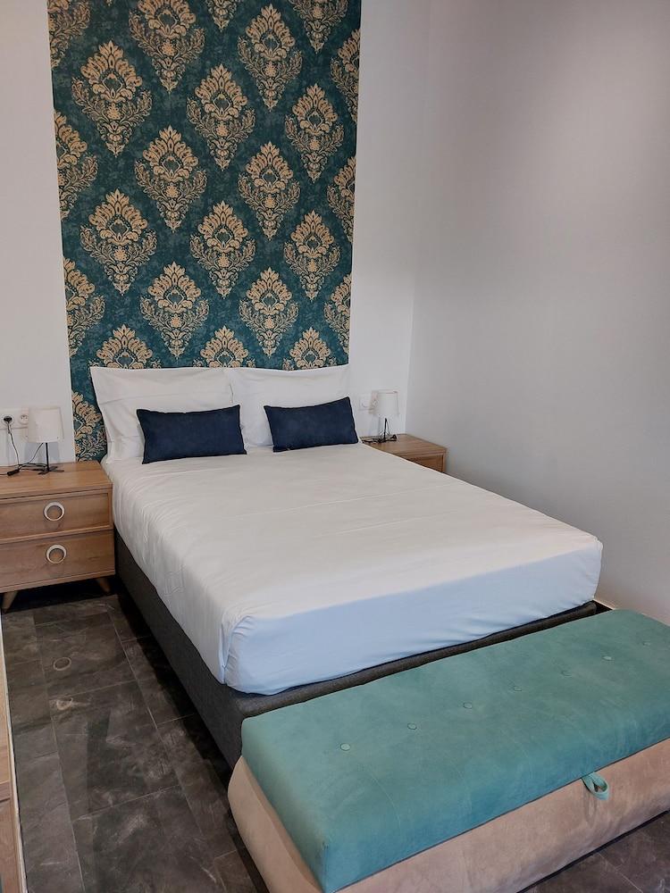 Hôtel Parc & Spa les Cigognes