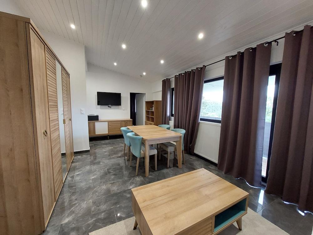 Hôtel Parc & Spa les Cigognes