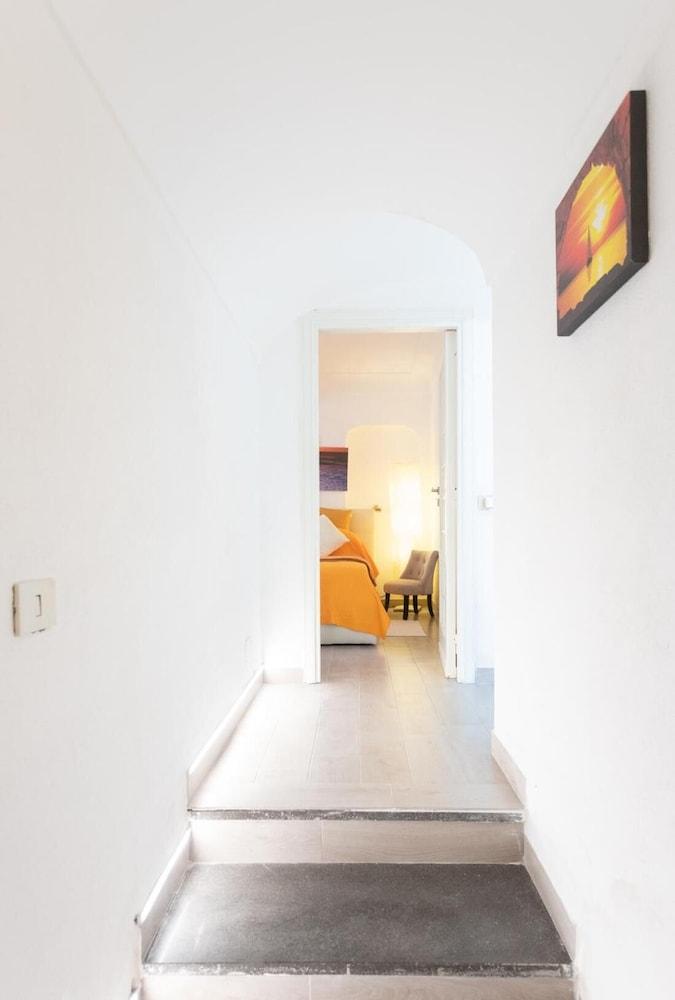 "Le Finestrelle Apartment"