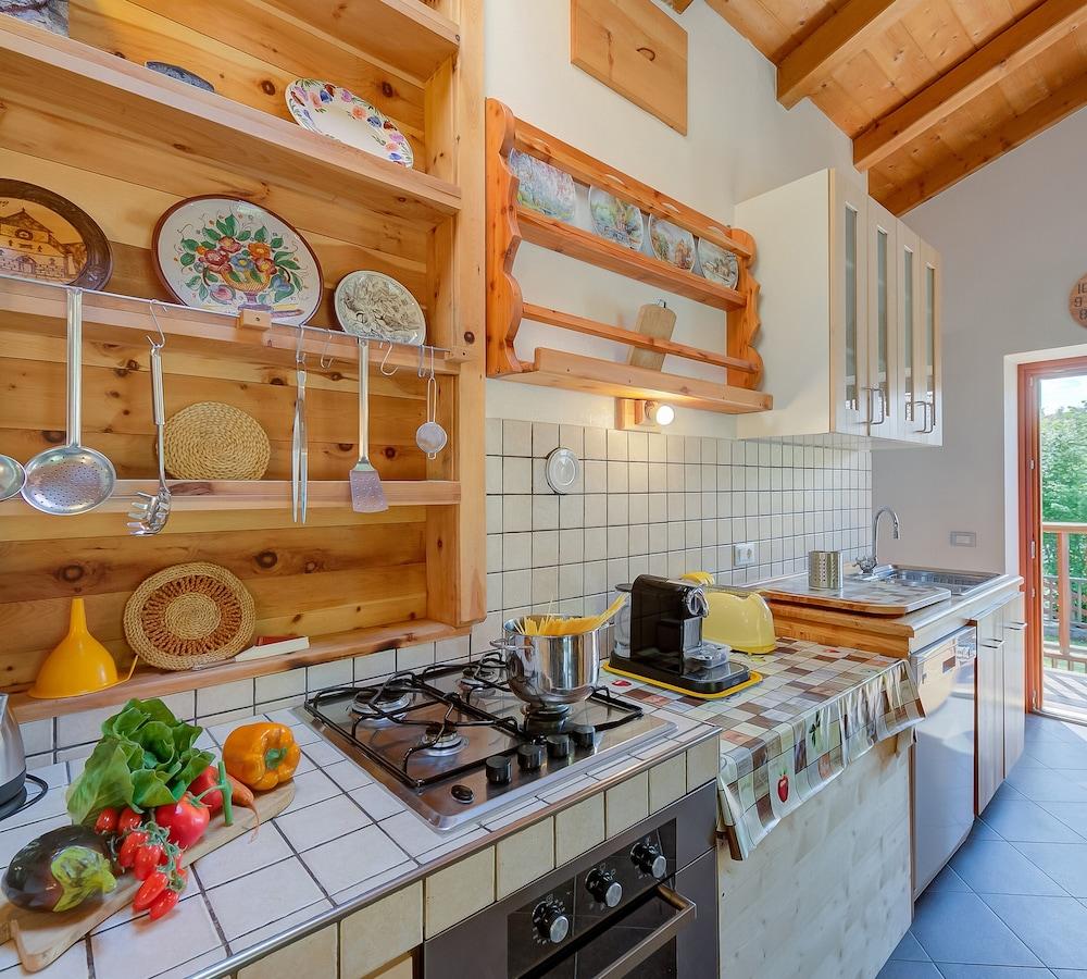 Casa Tra Borgo e Lago