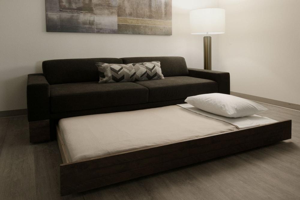 SpringHill Suites by Marriott Lindale Tyler