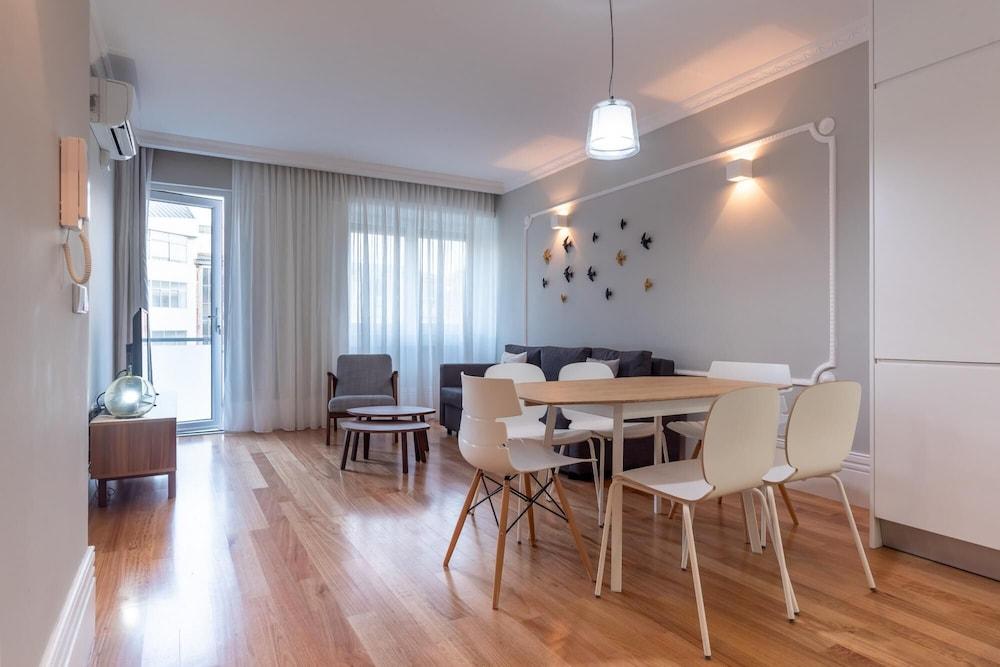 Feel Porto Downtown Charming Apartment I