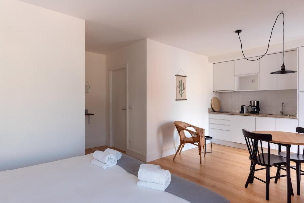 Feel Porto Downtown Theater Studio