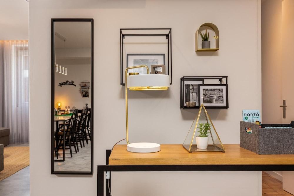 Feel Porto Pinot Townhouse