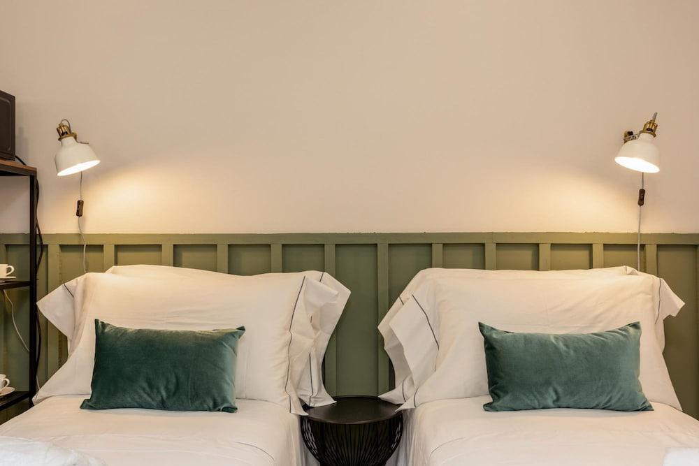 Feel Porto Wine Essence III