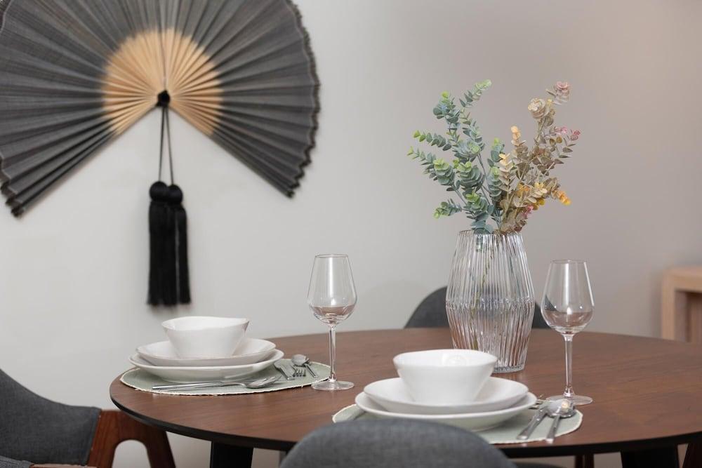 Feel Corporate Housing Campanh 03