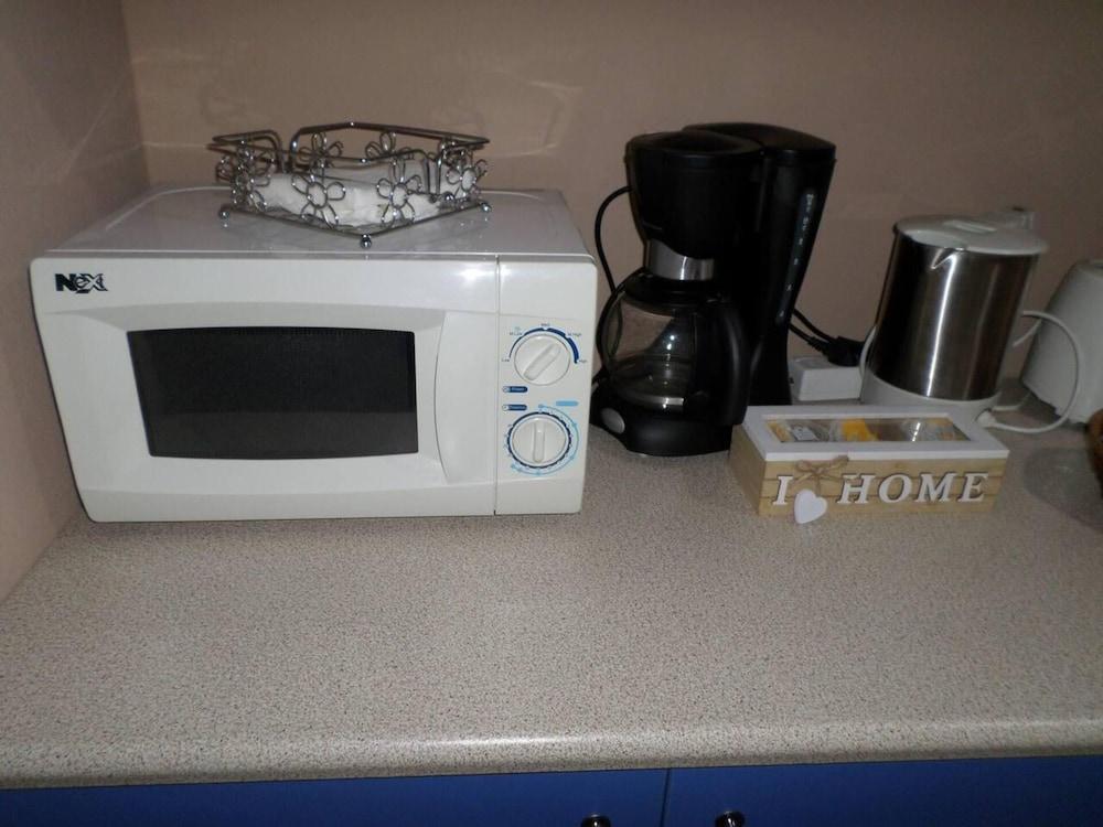 Santorious Cavehouse