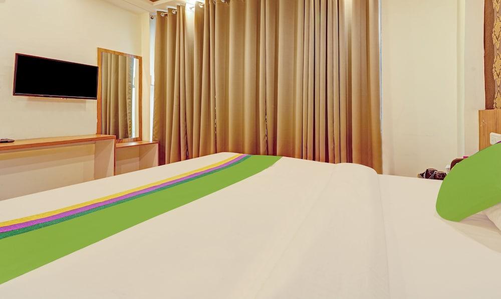 Treebo Silver Stallion