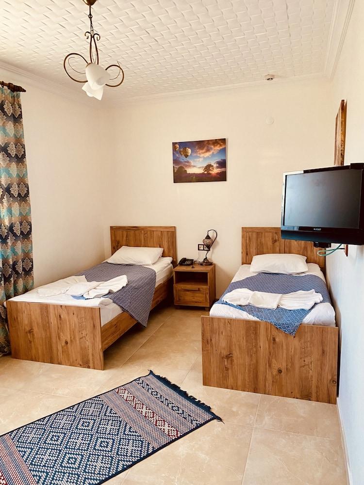 Aysultan Stone House