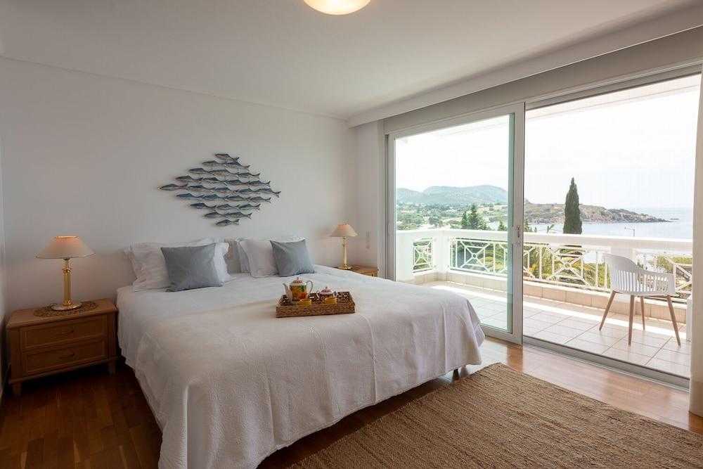 Kamariyo Athens Riviera by A&D Properties