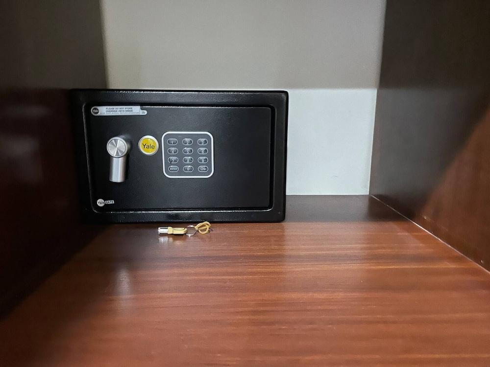 Amazonas Apartment Near the Beach, Shops and Restaurants