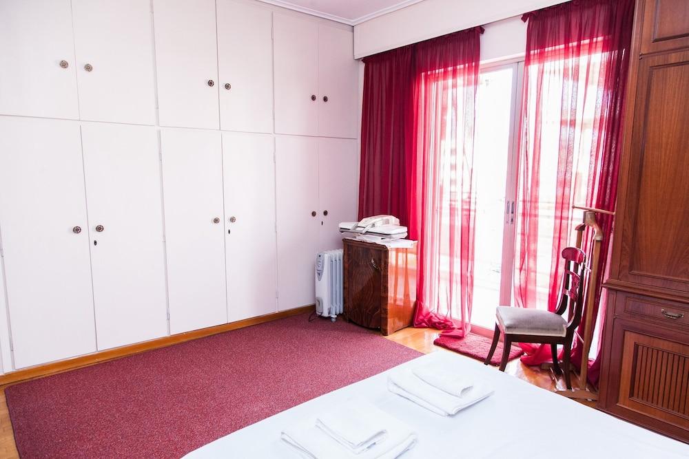 Elegant  Spacious Marousi Apt