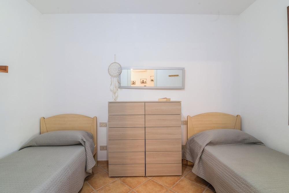 Il Borgo B3 700Mt From The Beach