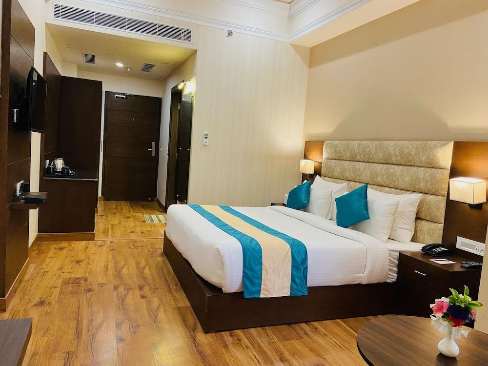 Sterling Mantra Haridwar