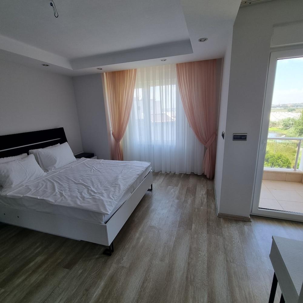 River Park Residence Lara