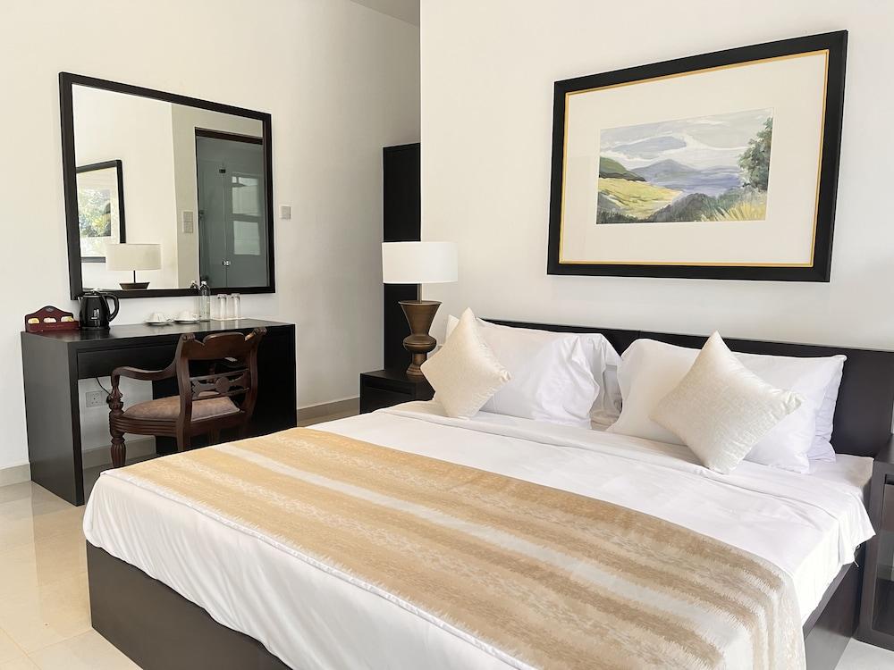 The Lavender House by Reveal