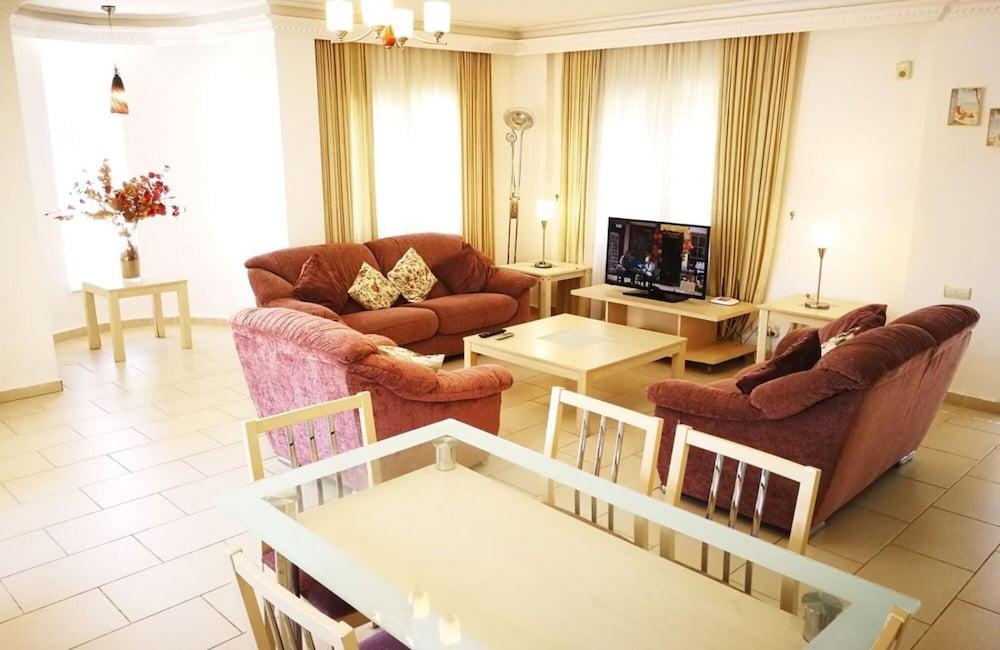 Charming Villa With Private Pool in Antalya