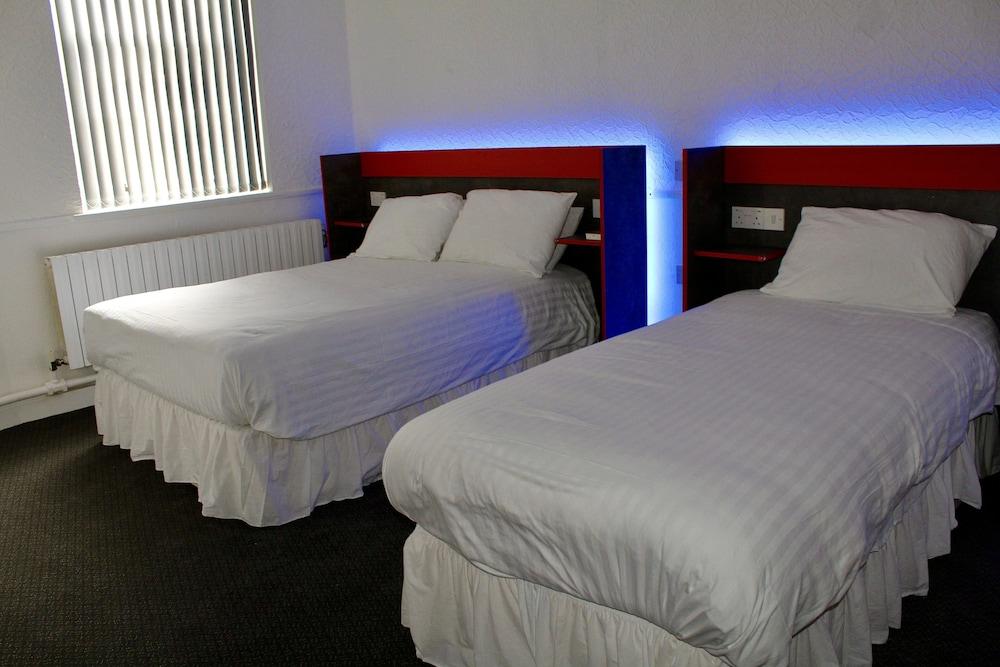 The Station Aparthotel