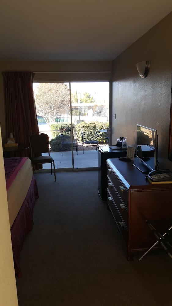 Lake Powell Canyon Inn