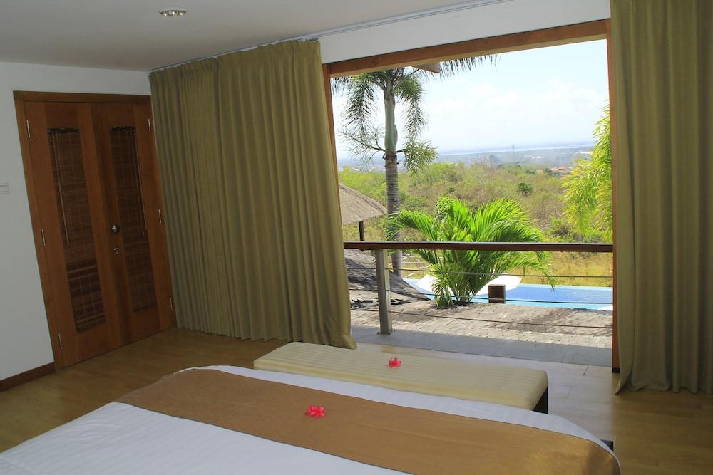 Villa Hening Boutique Hotel