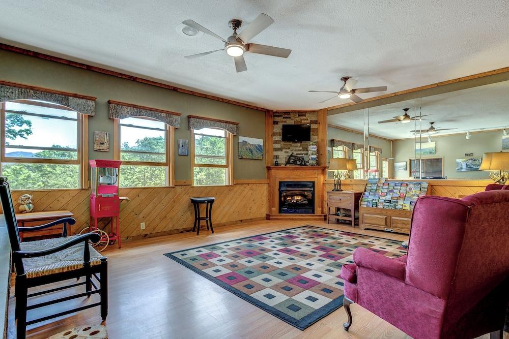 The Highlands at Sugar