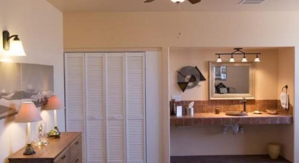 Turtle Back Mesa Bed & Breakfast