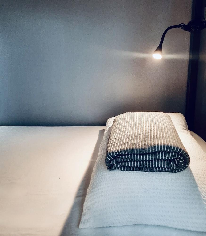 Bus Hostel Reykjavik