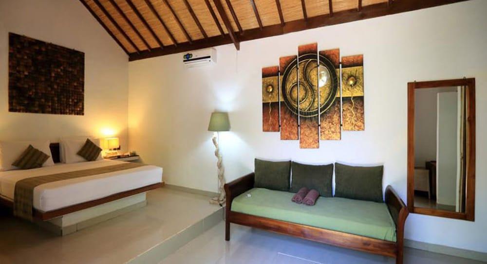 Laguna Gili Beach Resort