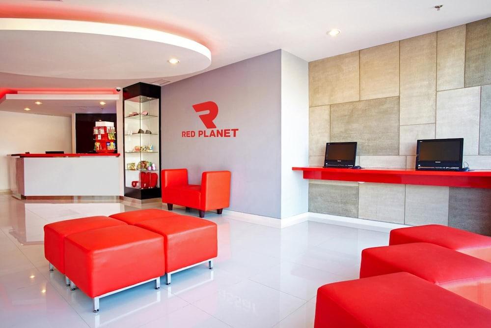 Monoloog Hotel Makassar