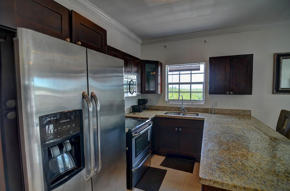 Star Self-Serviced Apartment Rentals