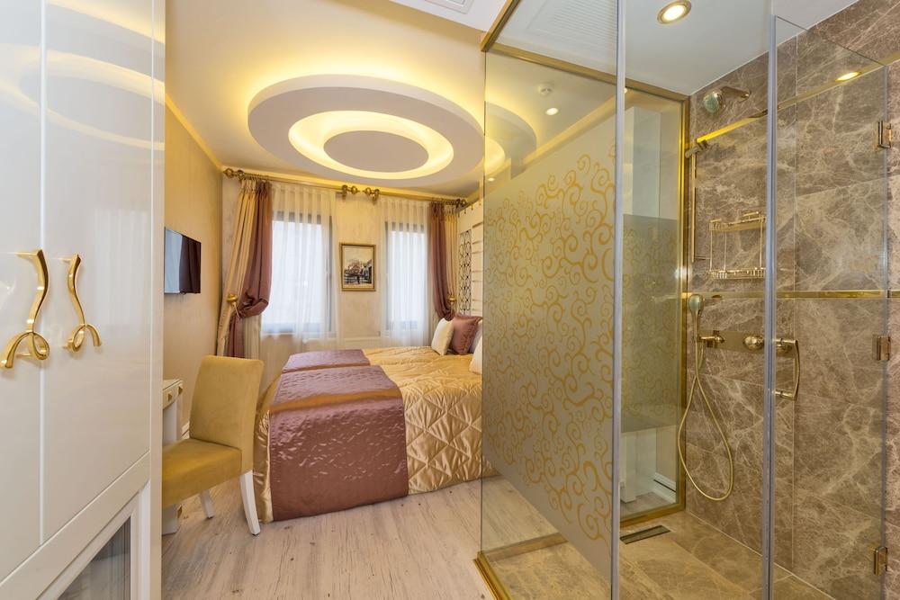 The Million Stone Hotel - Special Class