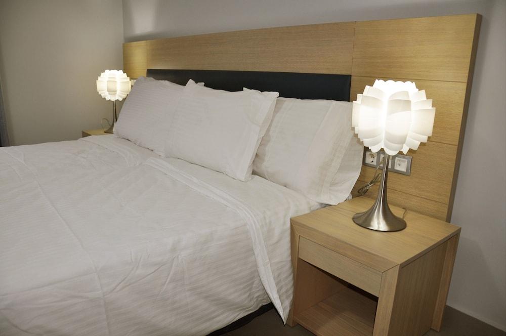 Daniel Luxury Apartments