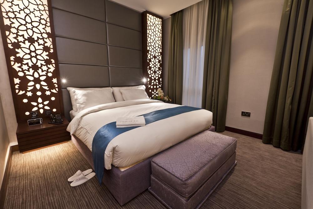 Zubarah Hotel