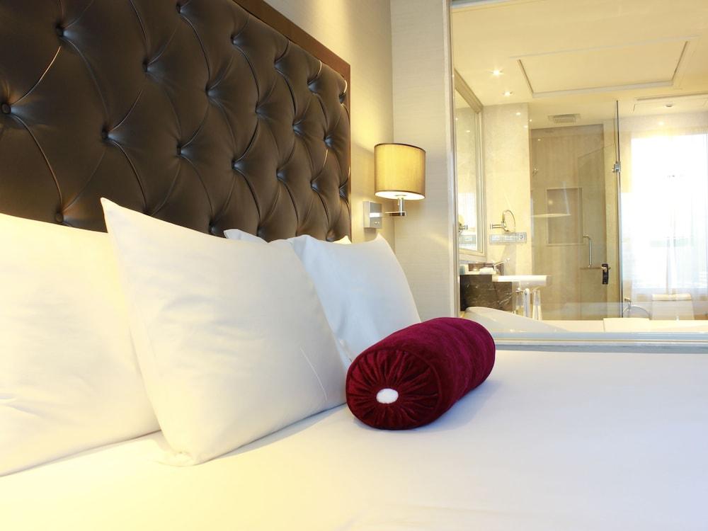 Radisson Blu Plaza Bangkok