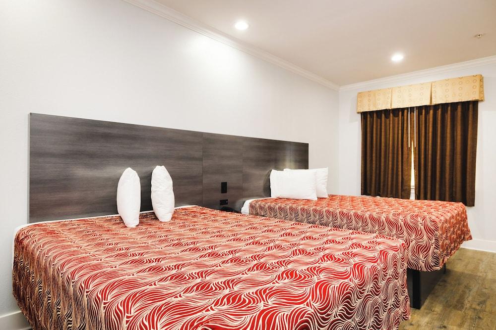 Palace Inn Fairbanks