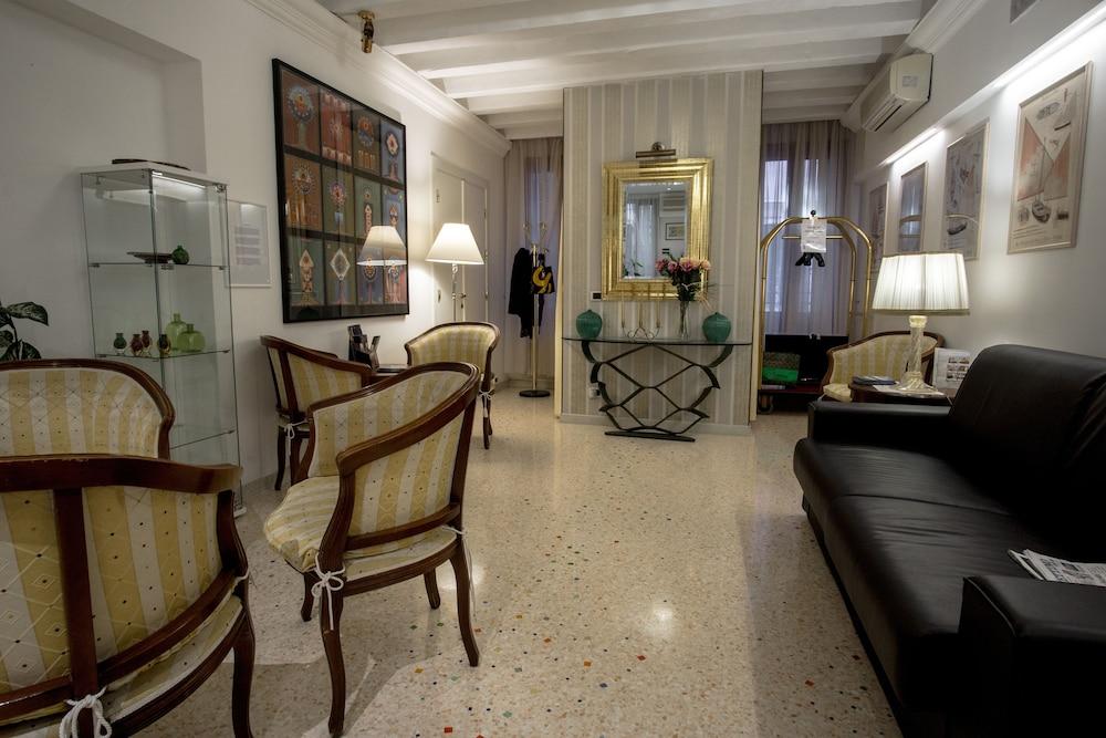 Hotel Antigo Trovatore