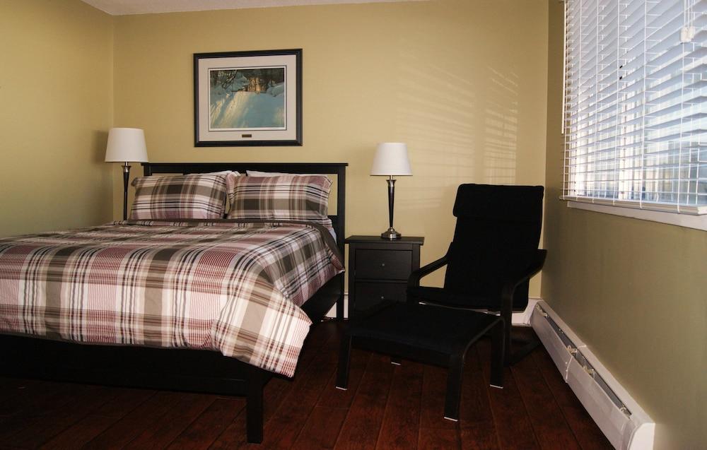 Stardust Inn and Chalets