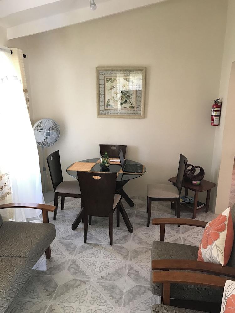 Hopeville Apartments