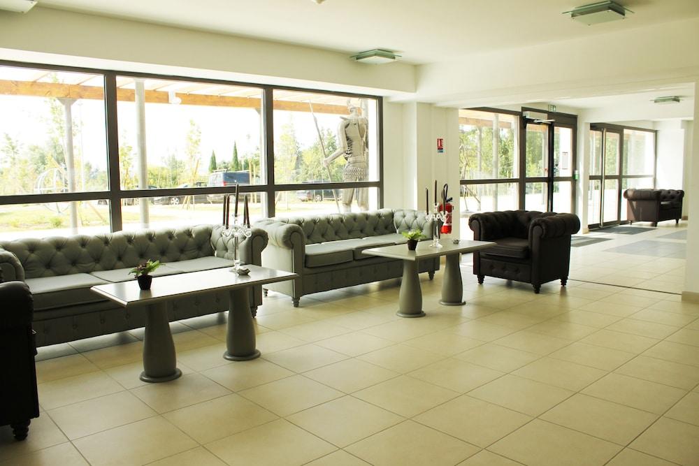 Adonis Aix-en-Provence