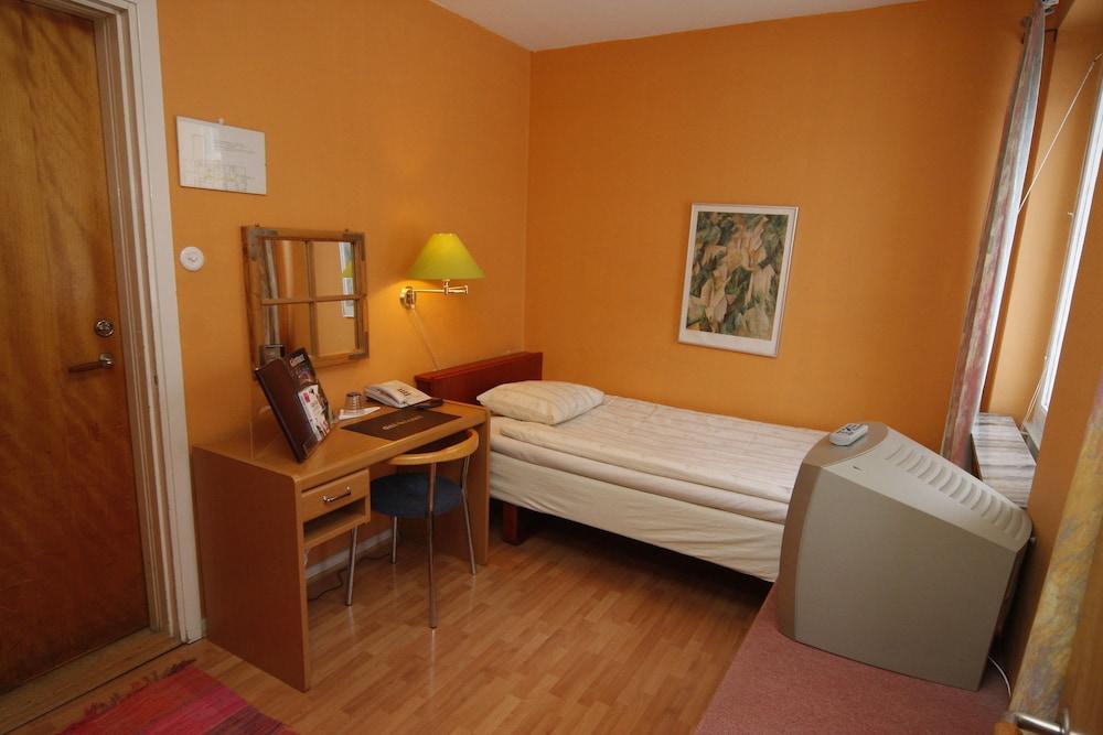 Hotel Aveny Bed & Breakfast