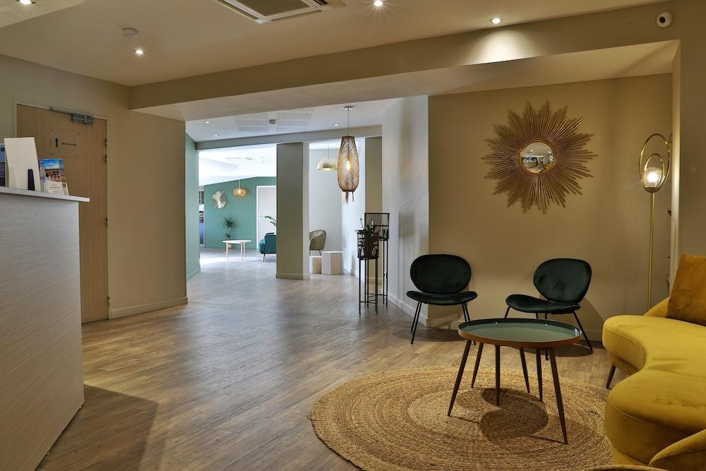 SOWELL Family Port Grimaud