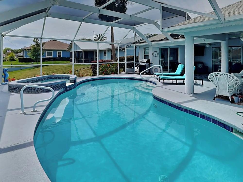 Dock Holliday by Ryson Vacation Rentals