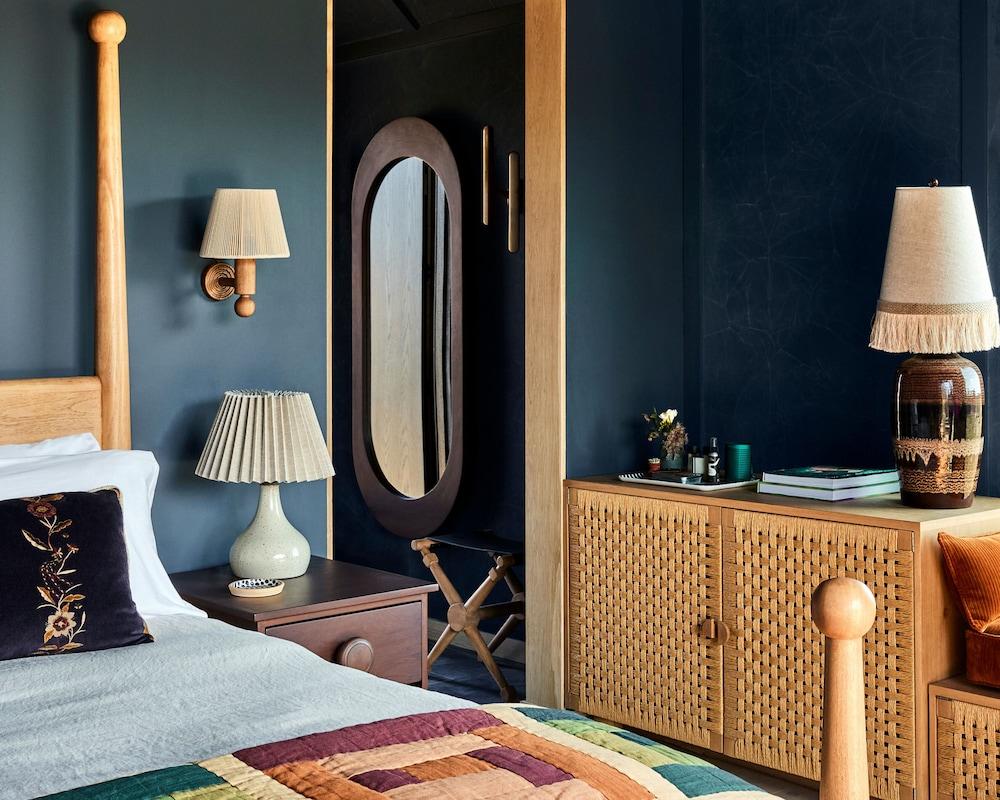 Wildflower Farms, Auberge Collection