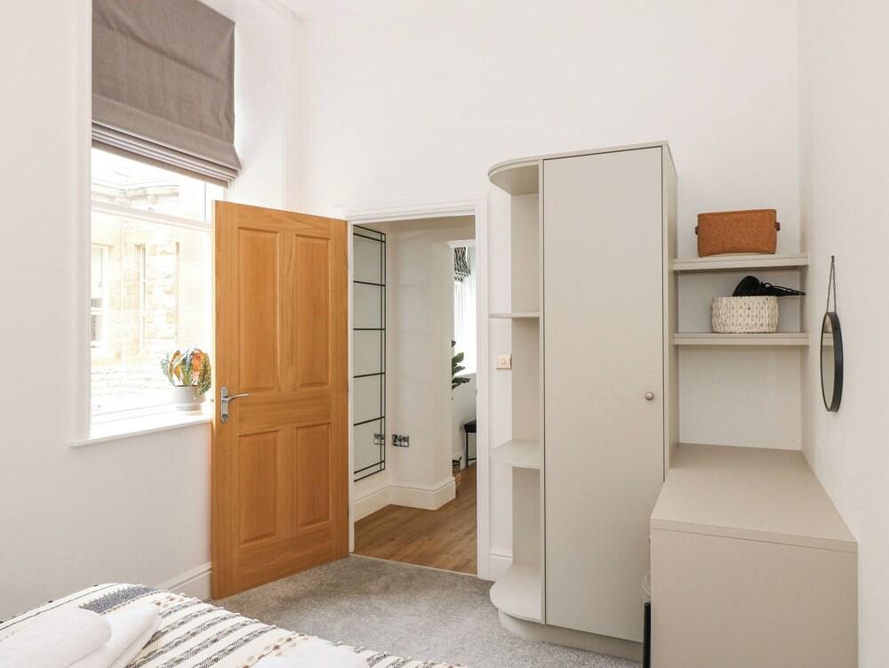 The Elizabeth Suite Stone Cross Mansion