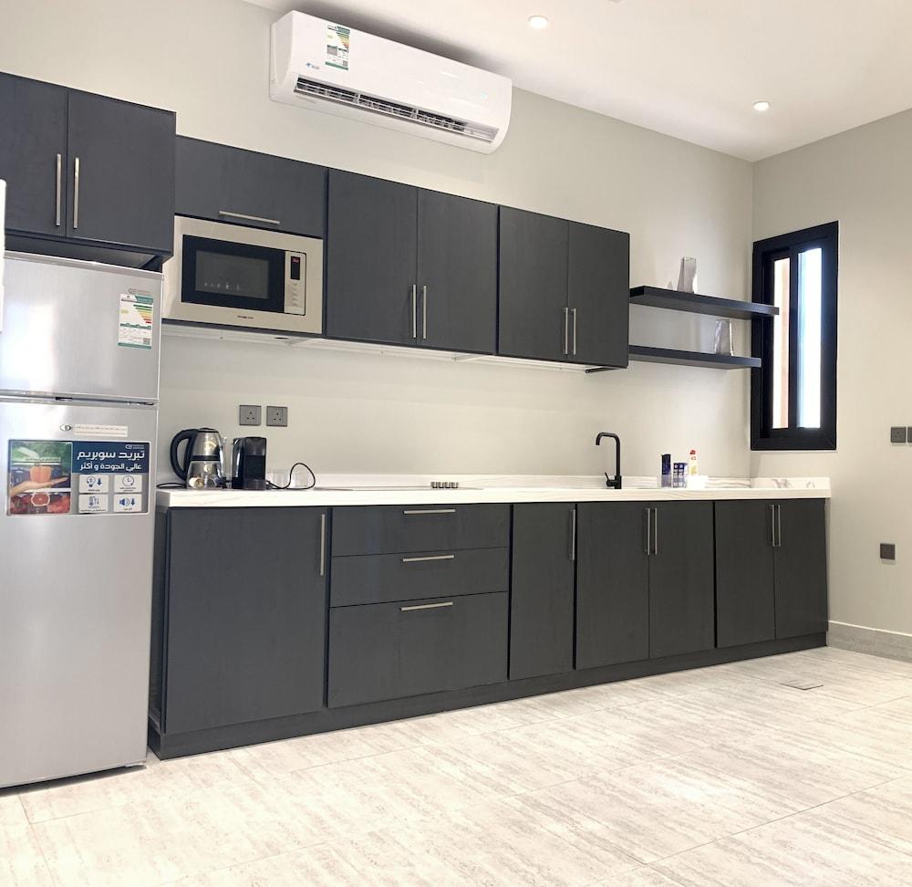 Ewaa Alarab Alarid District