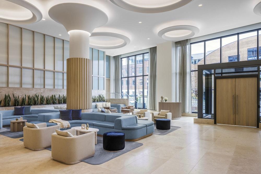 The Morrow Washington Dc, Curio Collection By Hilton