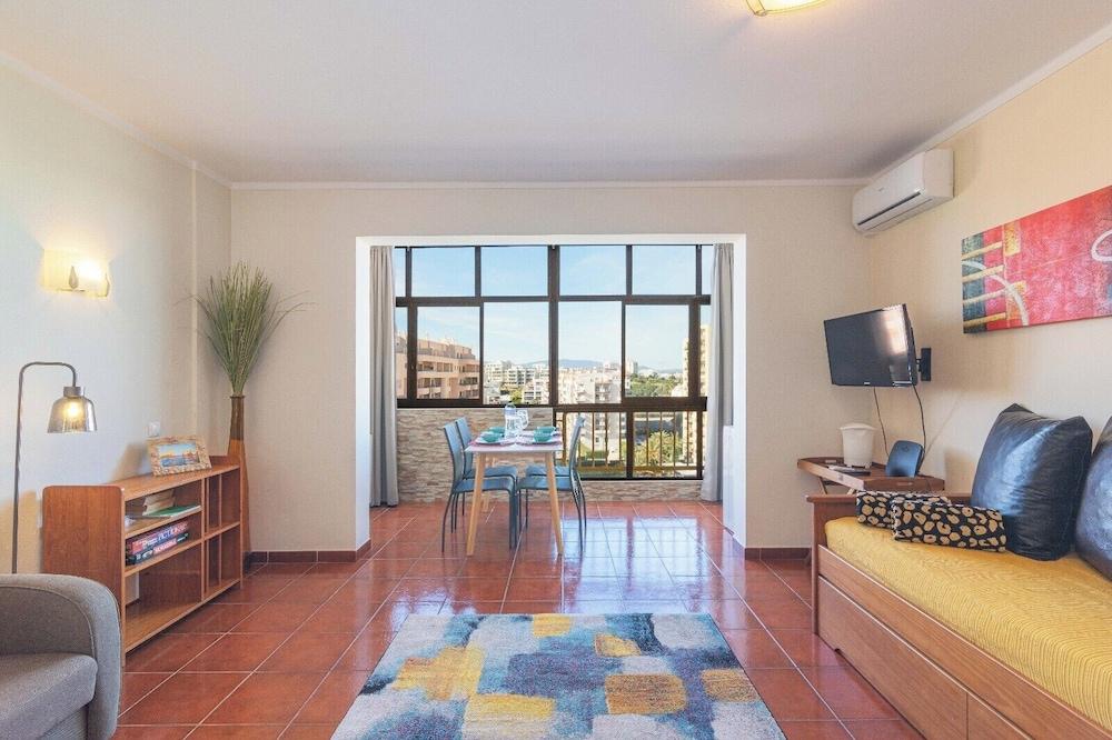 Great 1bed Flat - Praia da Rocha - Wi-fi - Parking