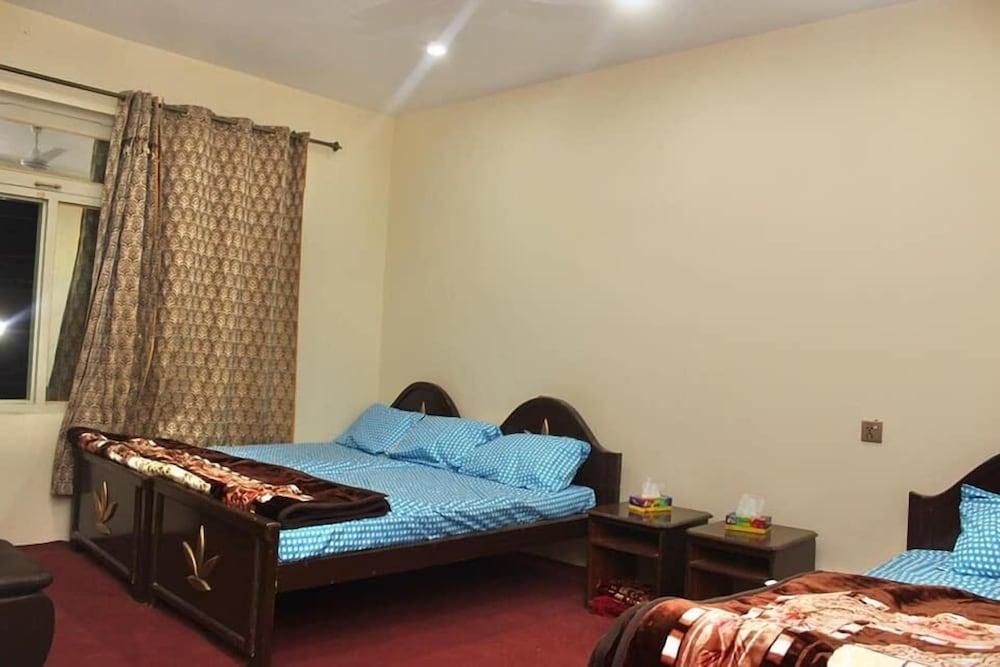 Hotel Red Sun And Restaurant