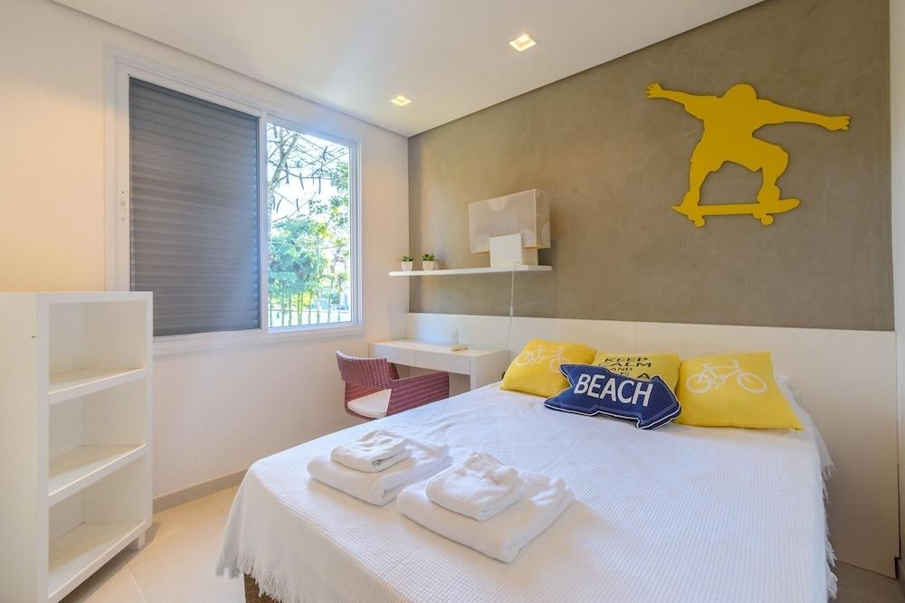 Pé na areia com charme e elegância